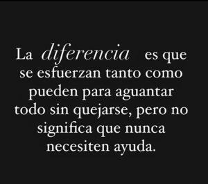 Vanessa Daroch Instagram - La fuerza que sacamos desde el útero, para seguir adelante, sin importar cómo o de qué forma recibimos el don de ser Madres!!!!❤️❤️❤️❤️❤️
Las adoro con el alma