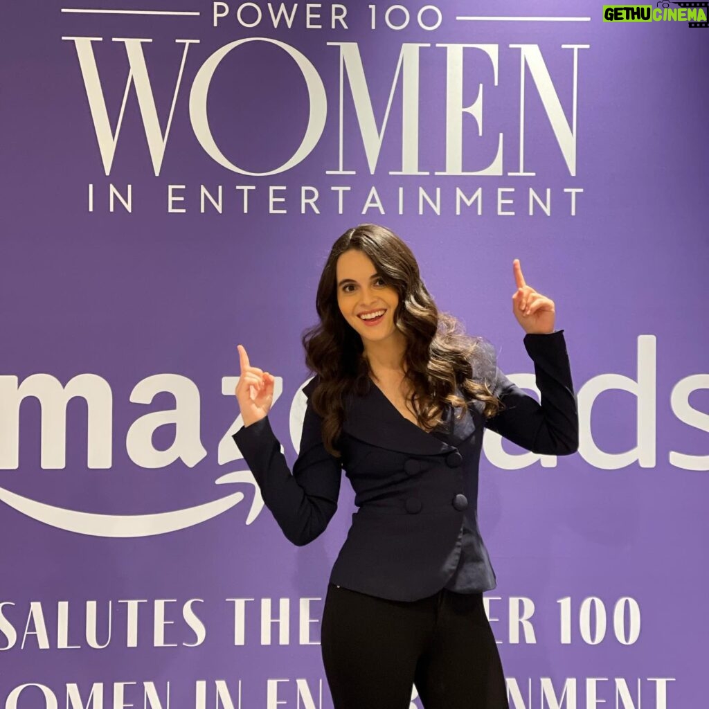 Vanessa Marano Instagram - Had a blast a blast at the Power 100 Women in Entertainment Breakfast yesterday! These photos were taken after 3 hours of sleep and 4 cups of coffee. Can you tell? 💜