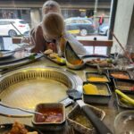 Vappu Pimiä Instagram - Lately… 1. Gyrotonics @pilatesateljee 2. Superhyvä korean bbq elämys @nabikoreanbbq 3. Häihin Erkin kanssa 4. Kaunis morsian @gittakruusaa 5. Kevään ekat korvikset bongattu😍😍 6. Kun vielä oli lämmin😅 7&8. Houstaamassa kivaa @lumene asiakastilaisuutta ja mukana myös luottopakki @keikumakeup