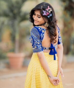 Vasanthi Krishnan Instagram - 🦋🦋🦋🦋🦋🦋
.
.
.
Photography @akhileshrupaji 

#instragram #vk #pk #cuteone #dancelife #nethoney_nethoney_❤️🥰 #dance #bbjodi #vasanthikrishnan #butterfly #southindianjewellery