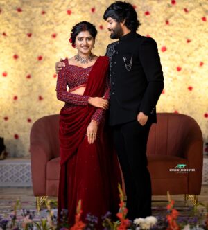 Vasanthi Krishnan Instagram - I may not be your first love
but I want to be your last 

Finally , l’ ve got the best man ❤️🧿

.
.
.
.
Photography @candid_shoooter_ 📸📸📸

Red dress designed @naa_maguva ❤️

Hairstylist @hairstylistsaii ✨

Jewellery @emmadi_silver_jewellery_hyd ❤️

#vk#pk 

#instragram #vasanthikrishnan #vk #ᴘᴀᴡᴀɴᴋᴀʟʏᴀɴ #pk #pawankalyanfans #partynight #bigboss #telugu #couplegoals #cutone #instagood #bbjodi #superjodi