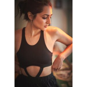 Vedika Pinto Instagram - But when does dreaming stop and madness begin?