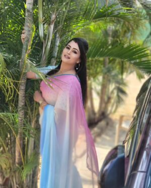 Veena Ponnappa Instagram - Immersed in the Finesse of Tradition with Smile @veena_ponnappa_vnaa ✨🥰😇

#veena #veenaponnappa #ravoyichandama #kannadaactress  #smile #enjoying #happyme #telugu #teluguserials #etvtelugu #beingme #teluguserial #sandalwood #actor #homely #smilehappily #sareelover #kannadaserials #smiling #actorlife #rudrani #traditional #pinksaree💗 #cute #bubbly #sareelove