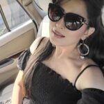 Veena Ponnappa Instagram - @veena_ponnappa_vnaa 💐🎊 #veena #veenaponnappa #ravoyichandama #kannadaactress #poser #enjoying #happyme #telugu #teluguserials #etvtelugu #beingme #frocklove #sandalwood #actor #black #style #frock #selfie #modern #actorlife #rudrani #instsgram #cute #socialmedia #workmode