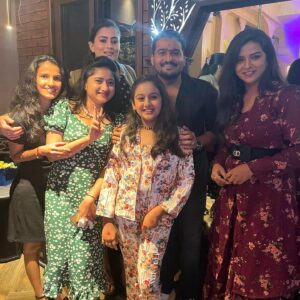 Veena Ponnappa Instagram - With Humble peoples 😍😍😍😍😍😍😍😍😍😍😍
@veena_ponnappa_vnaa @sushma_shekhar @prathiba_03