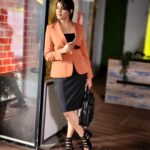 Veena Ponnappa Instagram - @veena_ponnappa_vnaa 💕 #veena #veenaponnappa #ravoyichandama #kannadaactress #poser #enjoying #happyme #telugu #teluguserials #etvtelugu #beingme #westernfashion #sandalwood #actor #officelook #style #girlboss #flowerlove #modern #actorlife #rudrani #instsgram #cute #socialmedia #workmode #veena #veenaponnappa #ravoyichandama #kannadaactress #poser #enjoying #happyme #telugu #teluguserials #etvtelugu #beingme #westernfashion #sandalwood #actor #officelook #style #girlboss #flowerlove #modern #actorlife #rudrani #instagram #cute #socialmedia #workmode
