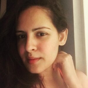 Venus Singh Instagram - “I want to sing like the birds sing, not worrying about who hears or what they think.”
~Rumi
.
.
Just after a great workout session- no make up, ruffled hair, tomato cheeks, happy skin!! My favourite look ❤️
.
.
.
#tgif #natural #naturalhair #bareface #skin #happy #happiness #smile #blushing #blush #glow #glowup #naturalbrows #nomakeup #nomakeupselfie #nomakeupneeded #shotoniphone #iphonography