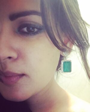 Venus Singh Instagram - “Whatever anyone does or says, I must be emerald and keep my colour.”
~Marcus Aurelius .
.
.
A pair of emerald earrings, smudged kohl eyes & head held high with pride. My recipe for sexy.
.
.
.
These beauties customised for me by @aphrodite_byshweta_prabhakar ❤️
.
.
.
#emerald #emeraldearrings #earrings #earringsoftheday #earringsofinstagram #smudge #smudgekohl #kohl #kohleyes #winenails #oxblood #closeup #closeupphotography #shotoniphone #iphonography #light #sexy #dimlight