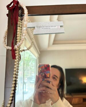 Verónica Bravo Instagram - Felices días nublados.