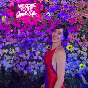 Verónica Bravo Instagram - @holamexicoff me invitó y yo me sentí soñada. Estuvo bien bonito todo. Gracias!