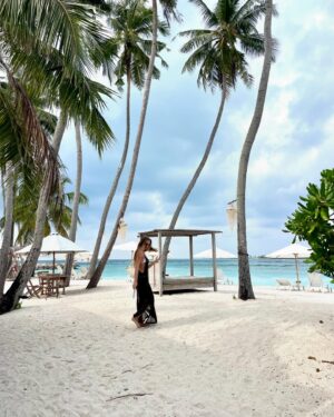 Veronika Kašáková Instagram - Pořád nechápavě koukám🤍 
Děkuji moc pane Bože🙏🏻

#dovolená #maldives