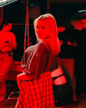 Veronika Kovalenko Instagram - ЦЕ ВАЖЛИВО ! Робимо далі латину, вам подобається? Киньте   або - в коменти, по-братськи :) 

ph by @daniellzo ❤️