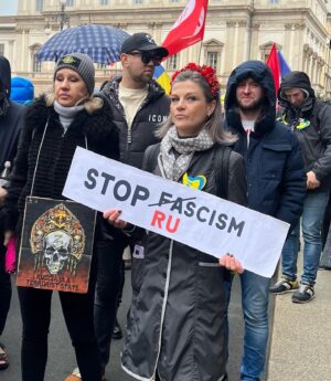 Veronika Lukianenko Instagram - 2 years of war in my country … 
730 days of fight for our freedom and independence. 
Thank you Armed Forses of Ukraine for your bravery, everyday you risk your life for our protection… Because of you we have opportunity to live 🇺🇦 I’m so proud to be ukrainian! And today the heart of every Ukrainian has merged into one🙏🏻😔And there is only one way to have a peace - to win the war.
#russiaisaterroriststate #warinukraine