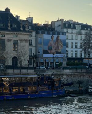 Veronika Lukianenko Instagram - Paris mood