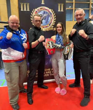 Veronika Zajícová Instagram - 16.3 @wmacworld Německo🇩🇪
 Zápasila jsem asi v  15 kategoriich cca v 20 zápasech. Z toho asi 3 zápasy jsem měla ve váze do 55kg pak jsem zápasila ve váze do 60 do 65 a napsali mě i do 70 ale to byl hardcord😂 .  Zápasila jsem s mistryněmi světa i Evropy. 
Byla to skvělá zkušenost, spousta medailí a první místo celého turnaje wmac. 🥇
•
Děkuji organizátorům @wmacworld za krásný turnaj a všem trenérům za přípravu @ofa_ba @iljaskondric 
Také všem sponzorům a všem mým fakouškům🩷
•
•
•
•
#fighter #mma #fight #kickboxing #wmac #fights #firstplace🥇 #fighting #german #happy #heavyweight