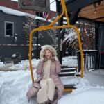 Veronika Mindal Instagram - My fifth trip to Salt Lake City discovered new places such as Park city resorts and the Sundance film festival. It was great time and memories. But this is probably my last trip around the USA, and beginning of a difficult period of fighting with cancer for my mother life.💔Travel and enjoy life while you can. Nobody know what waiting us tomorrow.