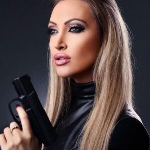 Veronika Mindal Instagram - Are you guys continue living regular life like nothing happening ? After pandemic , after black life matter destruction , after war in Ukraine, after Hamas attack Israel and rising provocative hatred to all Israeli people around the world, after Russia united with North Korea, Iran , possible  China , inviting Hamas in Moscow? I just recommend you start getting ready for World War 3.  But even if I’m wrong, there’s a lot of criminals around this country. Just extra knowledge never interfere, but can protect your life.. 
I starting by @united_defense_tactical