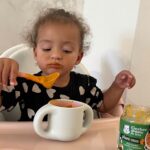 Veronika Nízlová Instagram - Sutaz o balik produktov @gerber_czsk 💚😋 3x kapsicky mango, 3x kasa vanilka, 3x prikrm s telacim masom, 3x chrumky banan-malina a 3x rastlinne dezerty jablko-ananas🍏🍍 Pravidla: Staci sledovat profily @veronikatwiins a @gerber_czsk Do komentara napis, ako vasim detickam chutia Gerber produkty🙏🏻 Sutaz trva tyzden, zrebujeme 2 vyherkyne!