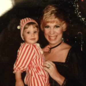 Vicki Lawrence Instagram - Happy happy #birthday to my #beautiful daughter❤️ #flashbackfriday