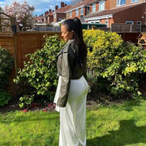Vicky Lissaman Instagram - swipe for a smile >>>
happy sunday x