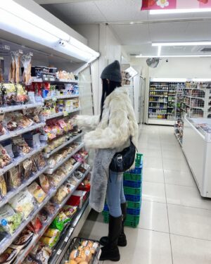 Vicky Low Instagram - 🍞🍡🧃