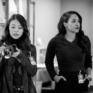 Victoria Park Instagram - mirror sisters on a mission. who watched last night’s episode to help break up quarantine life? to quote one of our writers, “i hope our little spark of lightning can help light up these dark times, even if only for an hour.” ⚡️ #theflash