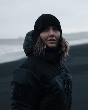Victoria Pendleton Instagram - This storm will pass….
🖤 

Visiting magical landscapes in Iceland with @thrudark it was one of the the most rugged, windswept and breathtaking places I’ve ever experienced, so unspoiled, I can’t wait to go back and explore it again. 
🌋 
Thanks to @louisthrudark @mhardy_photo @markusbrownphoto @nattesferd 

#Iceland #blacksandbeach #stormyseas #thrudark #blackasmysoul