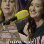 Victoria Martín Instagram - Ya tenéis disponible en @podimo_es el programa de esta semana y final de temporada, el especial grabado en el @granteatrocaixabankprincipepio ✨ Este programa se lo dedicamos a las personas de mierda y vienen @patriciaespejo__, @henarconh_ y @lalachus3 a contar sus historias también 💕 Con aparición estelar de @ginebrasbanda, a las que podréis ver solo si nos veis este domingo a la 1 en YouTube. Muchas gracias por vernos una temporada más a todas vosotras, ahora a descansar este verano y nos vemos para la siguiente 💪🏽