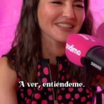 Victoria Martín Instagram - Este jueves se viene a Malas personas @alexandrapereira Fue muy guay poder tenerla en el programa y rajar a gusto. ¡Una charla estupenda! Qué ilusión!!!! Gracias Aless por venir 💜 SOLO EN @podimo_es