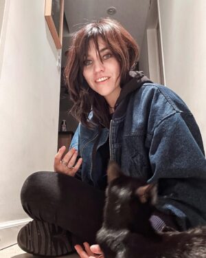 Victoria Maurette Instagram - II Black catzzzzZ 🖤