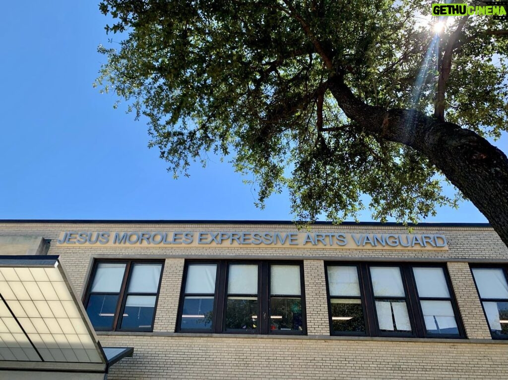 Victoria Moroles Instagram - Yesterday, Sept. 22nd, my uncle would’ve been 71. We celebrated the renaming of his very own childhood elementary school. What an epic day. I’m sharing this because arts education was my uncles biggest passion towards the end of his life, he put all of his energy towards the teaching and lifting up of students. I hope this inspires these little ones or anyone for that matter, that you can do anything you put your mind to! We hope to continue to raise awareness of the importance of arts education in ALL schools and starting here with this one. Today is #NorthTexasGivingDay, my family and I hope you will consider supporting the school and the amazing arts programs offered to these students. LET’S SHOW THESE KIDDOS WE CARE! To help continue Jesús’ legacy and love for arts education, please donate today ➡️ bit.ly/DonateJMEAV ••• or visit friendsofmoroles.org