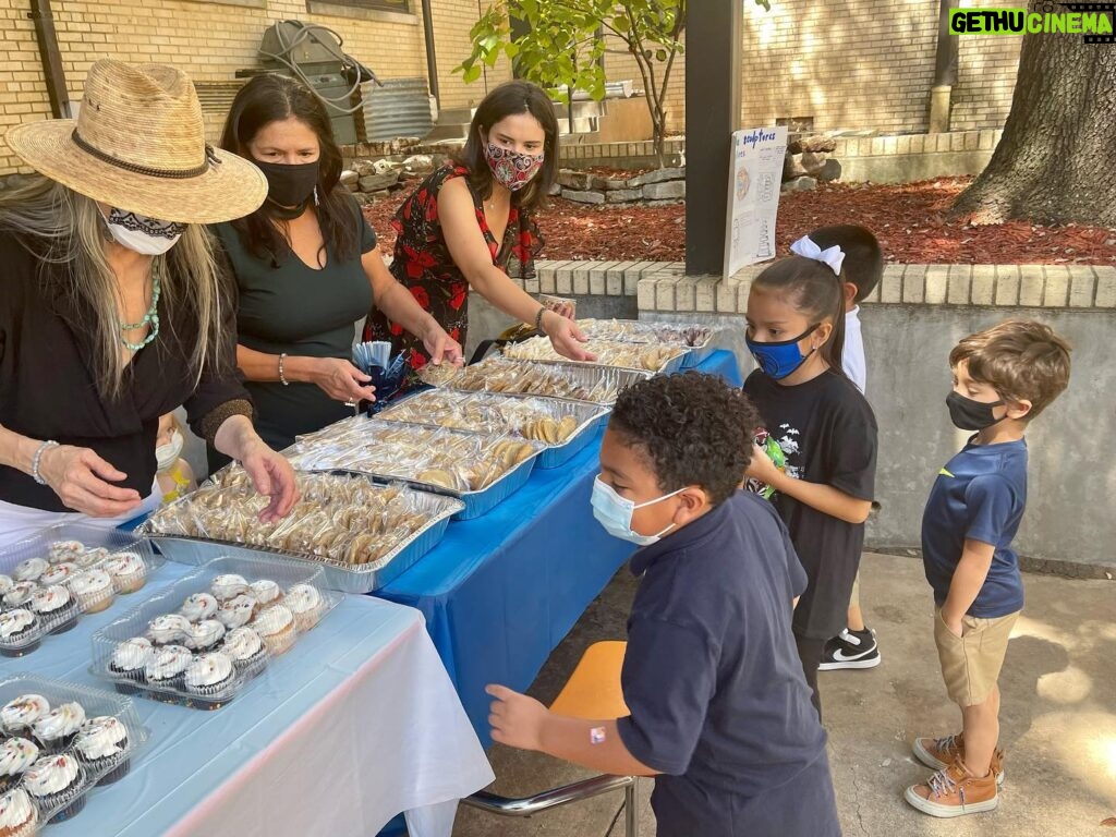 Victoria Moroles Instagram - Yesterday, Sept. 22nd, my uncle would’ve been 71. We celebrated the renaming of his very own childhood elementary school. What an epic day. I’m sharing this because arts education was my uncles biggest passion towards the end of his life, he put all of his energy towards the teaching and lifting up of students. I hope this inspires these little ones or anyone for that matter, that you can do anything you put your mind to! We hope to continue to raise awareness of the importance of arts education in ALL schools and starting here with this one. Today is #NorthTexasGivingDay, my family and I hope you will consider supporting the school and the amazing arts programs offered to these students. LET’S SHOW THESE KIDDOS WE CARE! To help continue Jesús’ legacy and love for arts education, please donate today ➡️ bit.ly/DonateJMEAV ••• or visit friendsofmoroles.org