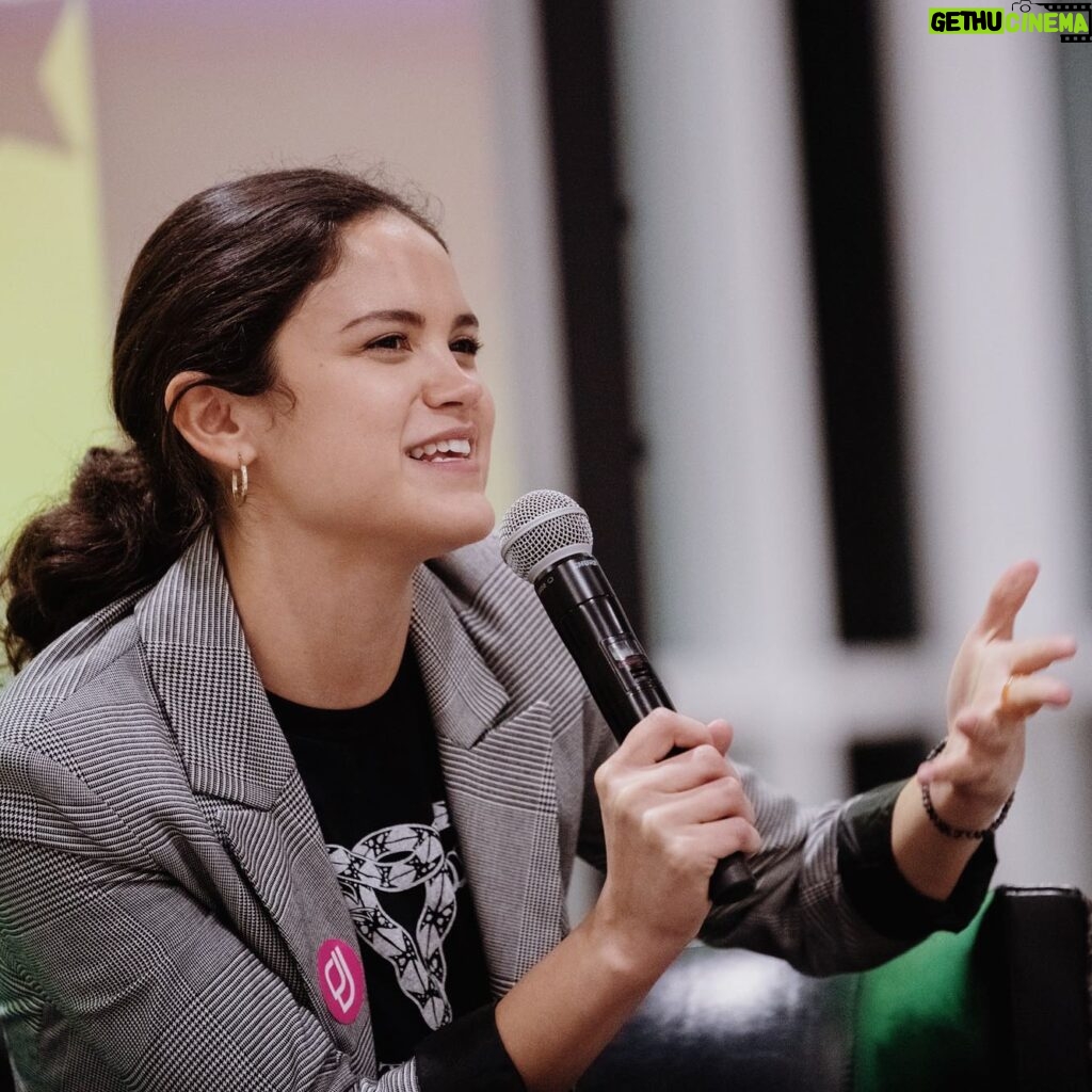 Victoria Moroles Instagram - Thank you to everyone who showed up to the @ppgreatertx Plan B Screening on Thursday! A big thanks to @stacyalex1 our chairperson for the event, our fearless event leader @mamamelita27 and the WHOLE PPGT staff. I’m still feeling activated and inspired. Also, to hear an audience who is so passionate about this topic laugh there butts off at our movie was incredibly refreshing in this moment of direct attack. Action ➡️ Nationwide “Bans off our Bodies” rally is happening this Saturday May 14th. Visit bansoff.org to see where your local rally/march is! 🔗 in bio •these awesome Don’t Tread on Me tee’s are sold @gobananarampage 20% of the profits go directly to @ppgreatertx 💪🏻