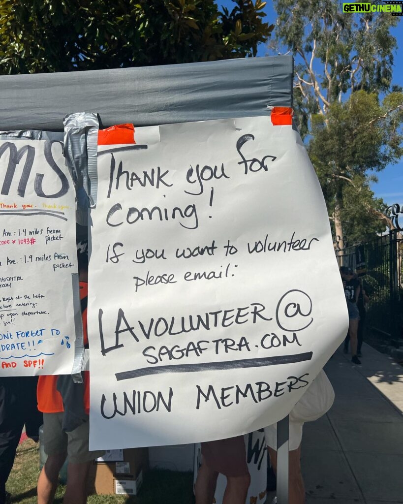 Victoria Moroles Instagram - mi familia es fuerte 🪧 grateful for my picket buddies, strike/gate captains and everyone showing support, honored to stand by my fellow union members #sagaftrastrong #wgastrong