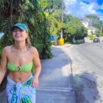 Victoria Spence Instagram - If you're looking back on your year feeling like it's been a waste because you're judging it by society's standards, I hope that sharing the reality of mine can give you some perspective.🫶🏻 Thank you so much for listening to my rambles, skanking with me and being here while we figure out how to do life- you's mean more to me than you'll know! Sending you all my love and wishing you a lovely new year ❤️❤️#lessonsivelearned #2023reflections
