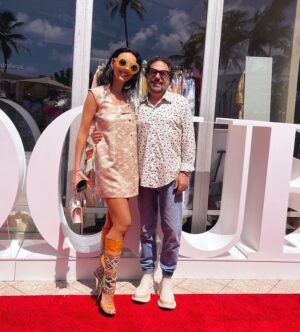 Victoria Unikel Instagram - What a wonderful time I had at Espacio Vogue @espaciovogue @voguemexico @karlamartinezdesalas 
opening ceremony that opened Paraiso Swim Week @paraisomiamibeach in Miami Beach🔥🔥🔥 Great to see Jose Forteza @joseforteza who was wonderful as always 💖