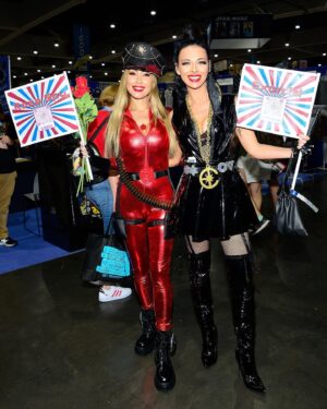 Victoria Unikel Instagram - I visited the biggest comic event in the world Comic-con 2022 in San Diego! @comic_con @sdcc2022 as Exorcist @exorcist_superhero 

We spent four great days visiting with new fans and industry people and making great connections. Thank you @entertainmentweekly for having us at your exclusive event in @hardrockhotels and @timburton Tim Burton-themed Burton Bash event🔥🔥🔥

#comiccon2022 #heroines #exorcist #exorcistsuperhero