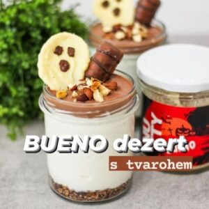 Viktorie Hrazdílková Instagram - Máš taky nějaký svůj oblíbený skleničkový dezert? 😋❤️

BUENO DEZERT DO SKLENIČKY

🍫 1 tvaroh
🍫 1 PL Bueno krému
🍫 čoko granola
🍫 10g čokolády   1 PL tvarohu

Postup: Do skleničky dej nejprve čoko granolu, poté přidej tvaroh smíchaný s Bueno krémem a nakonec přidej rozpuštěnou čokoládu smíchanou opět s tvarohem. Dozdob dle libosti a vychutnávej 🍫😋.

Recept vznikl ve spolupráci s @balicekzdravi.cz kdy na jejich eshopu nakoupíš do dnešní půlnoci s -20% slevou s kódem: HALLOWEEN 🎃🤗.

Baví tě mé recepty?👩‍🍳 Podpoř mou tvorbu ❤, sdílením a milým komentem 🥰.

Chceš mít mé rychlé recepty přehledně a pohromadě 👉 objednej si mou NOVOU kuchařku jen za 169 Kč na webu 𝗳𝗶𝘁𝘃𝗶𝗸𝗶.𝗰𝘇 👩‍🍳📖😋

Nutriční hodnoty 1 skleničky:
B: 27,4g
S: 19,5g
T: 12,7g
302 kcal
