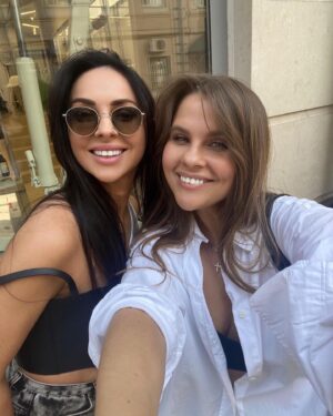 Viktoriya Galustyan Instagram - Фотограф, чьи работы мне всегда нравятся. Даже селфи получаются красивыми) @shenataly 😘