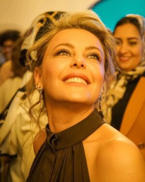 Vildan Atasever Instagram - Teşekkürler Fas . Benim için onurdu .✨
Thank you morocco . it was an honor for me ✨ 
Merci beaucoup le Maroc. C’était un honneur pour moi. ✨
 كان شرف لي✨ 
@festivalcinematetouan  @tc_rabatbe  #ilkerkılıç #rehaermumcu  @nakdas