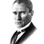 Vildan Atasever Instagram - Cumhuriyetimizin kurucusu Gazi Mustafa Kemal Atatürk’ü rahmet, minnet ve saygıyla anıyorum. #10Kasim ♾