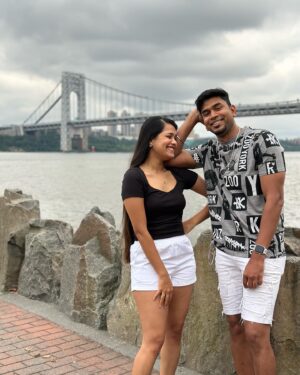 Vinitha Jaganathan Instagram - Goofy us😝😂
@anandh_aj 
.
.
.
.
.
.
#goofy #love #lol #smile #fun #funny #us #photography #candid #shot #couplegoals #usa #newyork