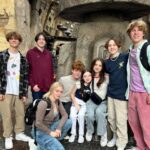 Violet McGraw Instagram - Happy Birthday @lukebusey Another W day!!