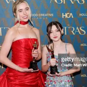 Violet McGraw Instagram - Last night at the @hollywoodcreativealliance #AstraAwards was a dream! Loved getting to spend it with @madeleinemcgraw and @jennadavis
So proud of our movie @meetm3gan Thank you @blumhouse @universalpictures @atomicmonster for an experience of a lifetime! 

Hair: @_douglasjack 
Makeup: @jennanicoleofficial 
Stylist: @veronica.graye 
Fit:
Purse @meliebianco
Shoes @shopcider
Jewels @idyl
Dress @georgeshobeika