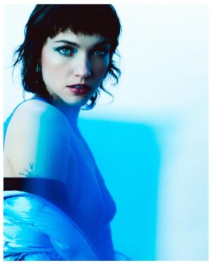 Violett Beane Instagram - @numero_netherlands with my boy @bynickrasmussen 🩸💙🧨 hair, makeup, and styling by me 🤘 interview up in my biooo
