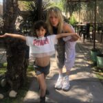 Virginia Da Cunha Instagram - THEA 🎂❤️💫 Hoy cumple años una de mis personas favoritas del mundo, mi sobrina Thea. Armé este album con momentos inolvidables a lo largo de los 8 años transcurridos. Disfruté tanto buscarla por el cole o arte donde me esperaba con un cuadro para mi. Bailamos juntas y la ayude a sacar su primer single “Future Unicorns”. Inolvidables las preparadas coquetas para salir a pasear y a comer sushi, nuestros encuentros en viajes y dormidas que terminaban conmigo en el piso. Te amo Thea, a seguir disfrutando y creando!