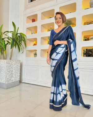 Vishavpreet Kaur Instagram - Sparkle brilliantly & shine brightly….✨🫶
#sundaypostday📸