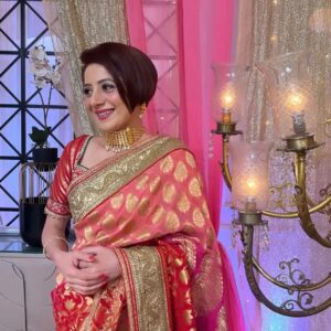 Vishavpreet Kaur Instagram - ❤️✨💫
#pashminna 
#sonysab 
#sareelove 
#feelingbeautiful