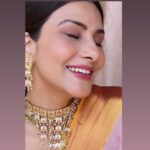 Vivana Singh Instagram - Wearing : @vibrantcolours.co.in ( earrings ) #earrings #jewllery #jellewerydesign #indian #indianjewellery #instalike #instagram #insta #collab #collabration #collaborations #vivana #vivanasingh #explorepage #🧿