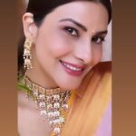Vivana Singh Instagram - Wearing : @vibrantcolours.co.in ( earrings ) #earrings #jewllery #jellewerydesign #indian #indianjewellery #instalike #instagram #insta #collab #collabration #collaborations #vivana #vivanasingh #explorepage #🧿